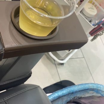 Lux Nail Bar - Some "sweet" white wine, not bad but just ok. - Nail Salons Near Me - Mesquite, Texas