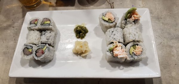 Rock-n-Saké Bar & Sushi by null