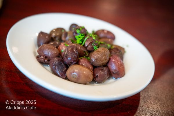 Aladdin's Café Restaurant & Catering by null