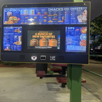 Sonic Drive-In - Screen - Burgers Near Me - Kirkwood, Missouri