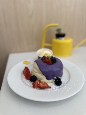 Fluffy Fluffy Dessert Cafe by null