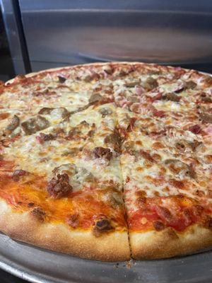 Juniors Pizza, Subs & Wings by null