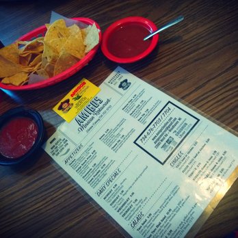 Amigo's Mexican Restaurant - nachos and chips - Mexican Near Me - Woodhaven, Michigan Amigo's Mexican Restaurant - nachos and chips - Mexican Near Me - Woodhaven, Michigan