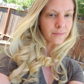 Hair Salon Studio - Just the right color! Yay! - Hair Salons Near Me - Brentwood, California Hair Salon Studio - Just the right color! Yay! - Hair Salons Near Me - Brentwood, California