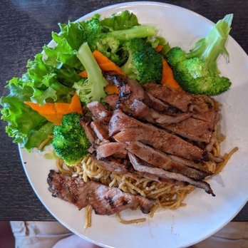 Simmer - Garlic noodles w/pork - Vietnamese Near Me - Rohnert Park, California Simmer - Garlic noodles w/pork - Vietnamese Near Me - Rohnert Park, California