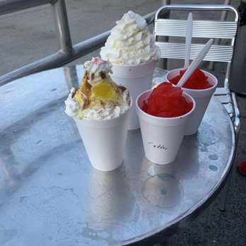 Sno-la Uptown - Tres leches, root beer float & cotton candy. Yummy!! - Desserts Near Me - New Orleans, Louisiana