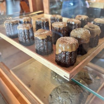 Cowdog Coffee - Coffee & Tea Near Me - Vancouver, British Columbia