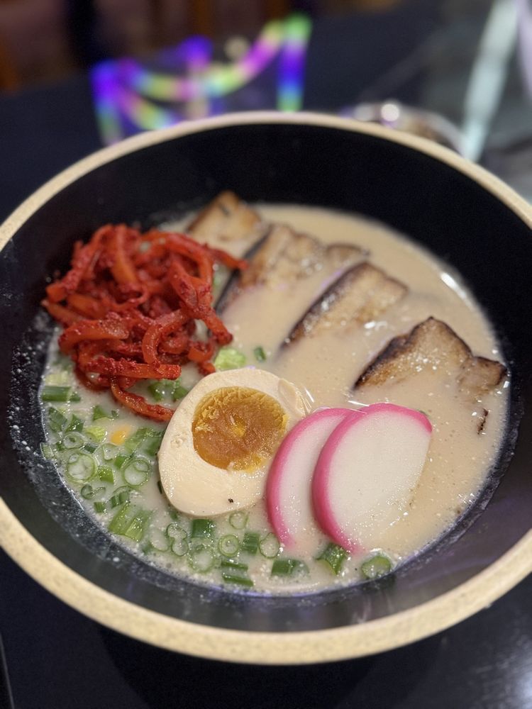 Mukgo Nolza Asian Restaurant 