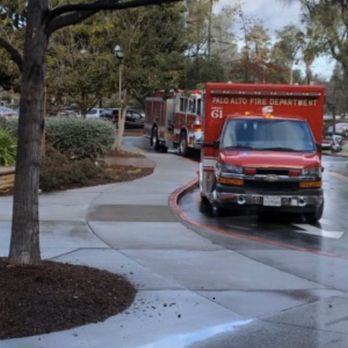 Crate & Barrel - Big response from fire Department in Palo Alto. - Furniture Stores Near Me - Palo Alto, California Crate & Barrel - Big response from fire Department in Palo Alto. - Furniture Stores Near Me - Palo Alto, California