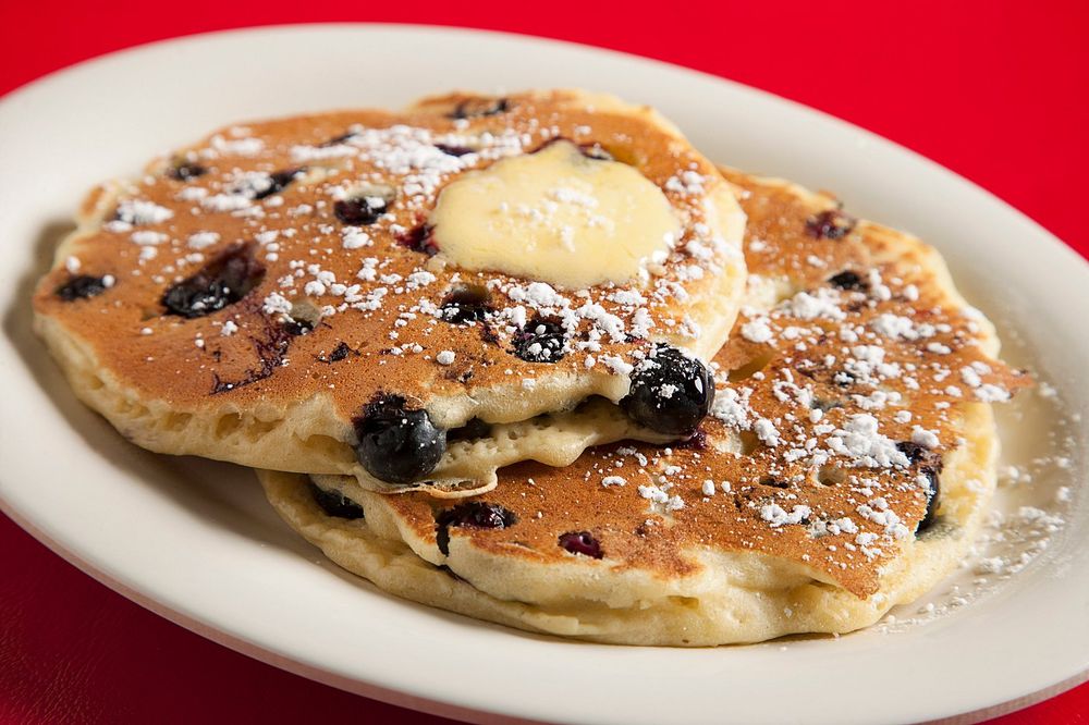 Food from Eggs Up Grill