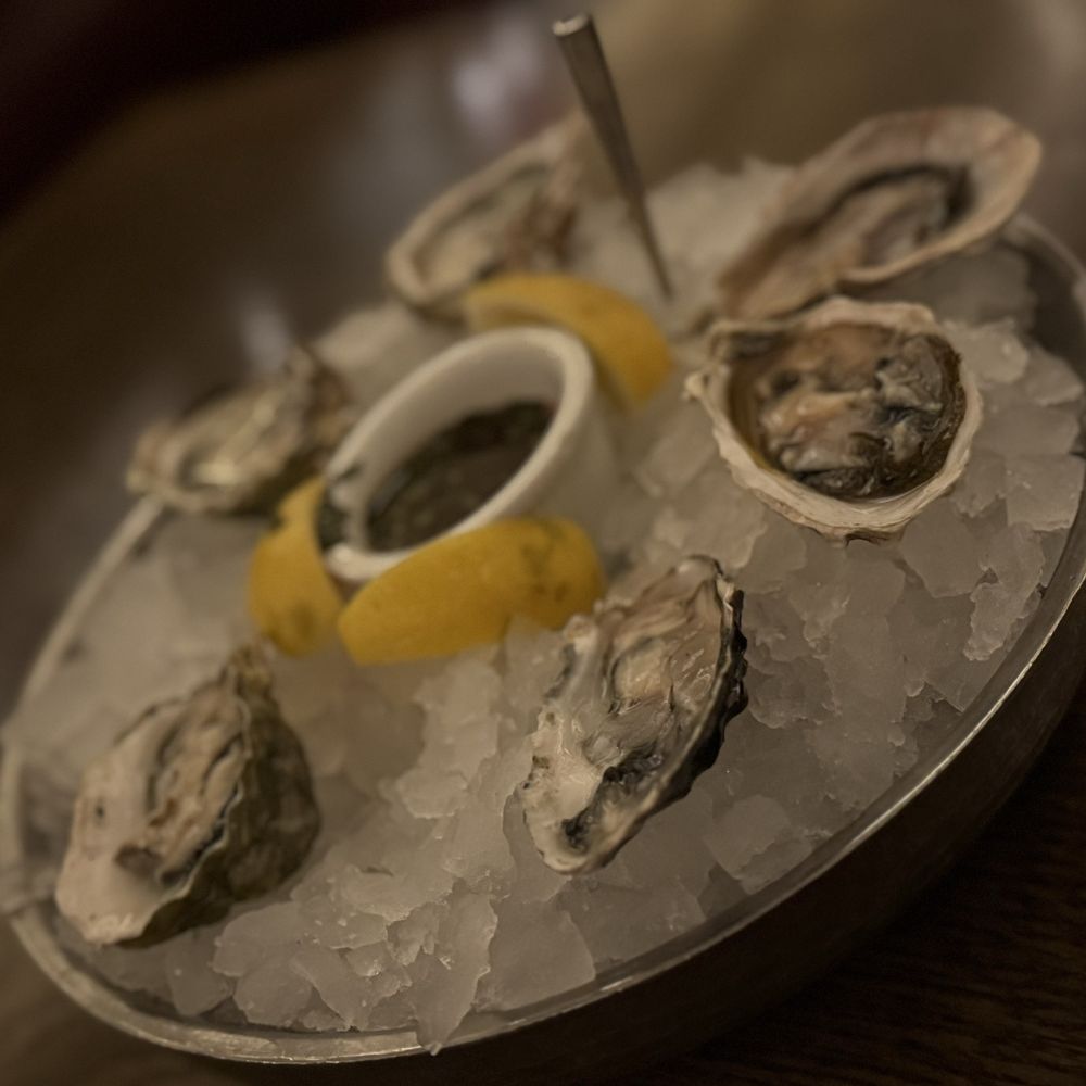 Brasserie B Parisian Steakhouse - Photo 2