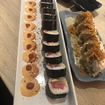 Kae Sushi - Spicy Tuna Crunch Roll and the Lobster Deluxe Roll - Sushi Bars Near Me - Coral Gables, Florida Kae Sushi - Spicy Tuna Crunch Roll and the Lobster Deluxe Roll - Sushi Bars Near Me - Coral Gables, Florida