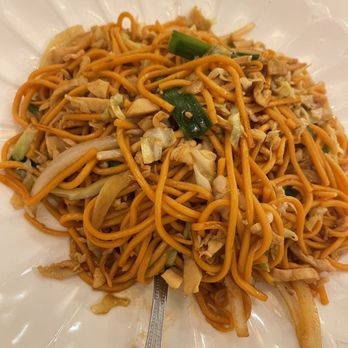 Capital Seafood - Chicken with noodles - Dim Sum Near Me - Arcadia, California