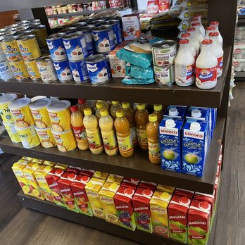 Araras Coffee & More - Grocery goods. - Coffee & Tea Near Me - White Plains, New York