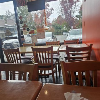 Chaats And Currys - Clean environment. Casual ambiance - Indian Near Me - Sunnyvale, California