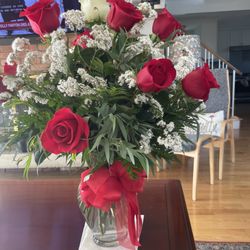 Salvy the Florist - Delivered same day - Fresh flowers in the home!
