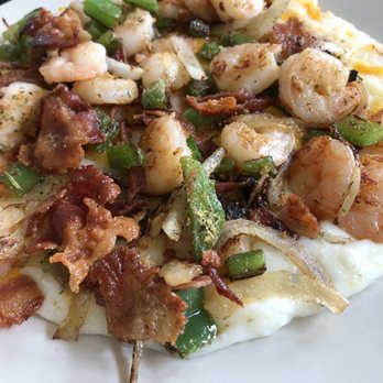 Quinn’s - Shrimp n grits - Breakfast & Brunch Near Me - Savannah, Georgia Quinn’s - Shrimp n grits - Breakfast & Brunch Near Me - Savannah, Georgia