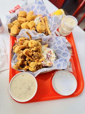 Bob's Clam Hut by null