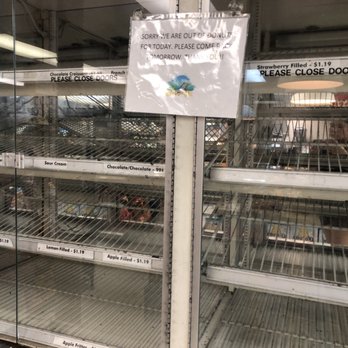 Sandbridge Seaside Market - empty:( - Grocery Near Me - Virginia Beach, Virginia
