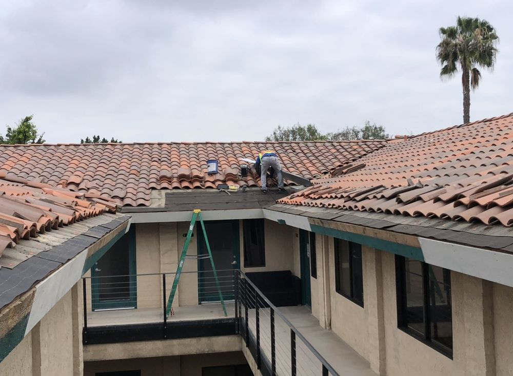 Slide of C&S Construction Enterprises