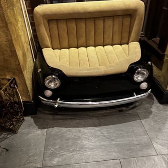 Enzo's - Seating - Italian Near Me - Bronx, New York