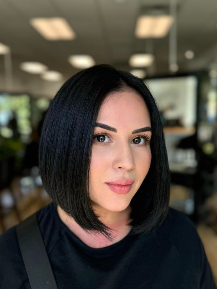 Mango Blow Dry Bar Image