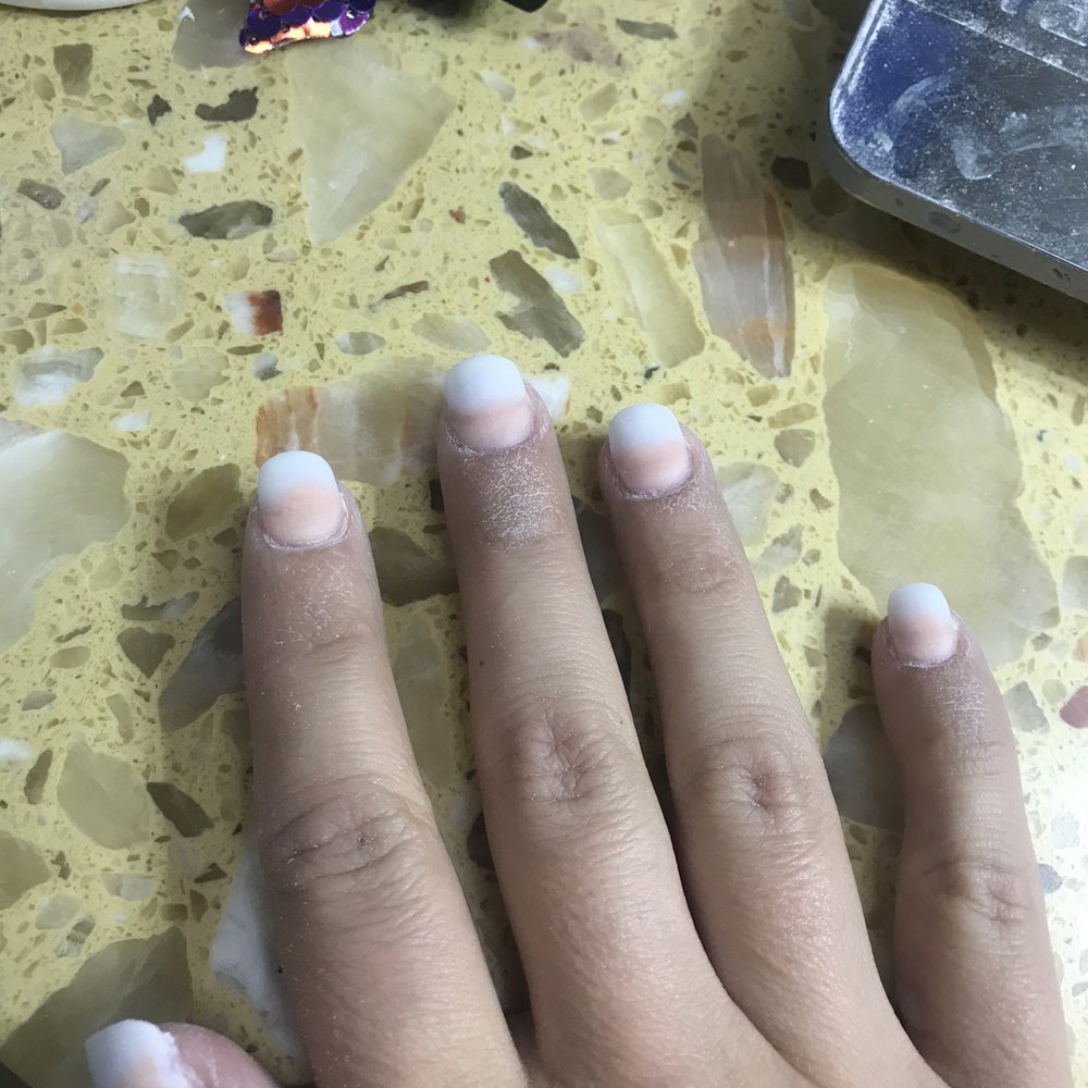 JJ Spa & Nail - Horrible ombré - Nail Salons Near Me - O'Fallon, Illinois JJ Spa & Nail - Horrible ombré - Nail Salons Near Me - O'Fallon, Illinois