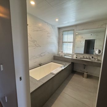 Hotel Healdsburg - Hotels Near Me - Healdsburg, California Hotel Healdsburg - Hotels Near Me - Healdsburg, California