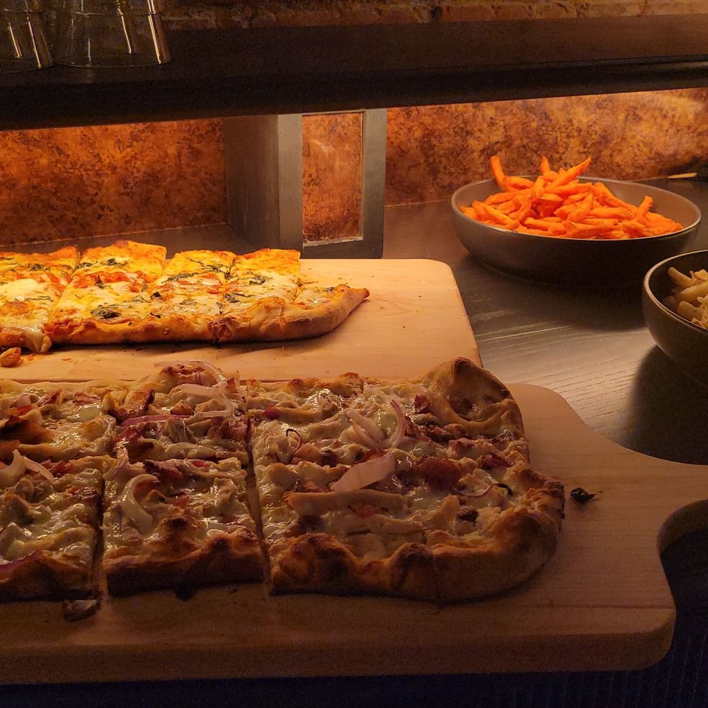 Electric Shuffle - Flatbread pizzas and fries - Bars Near Me - Dallas, Texas Electric Shuffle - Flatbread pizzas and fries - Bars Near Me - Dallas, Texas