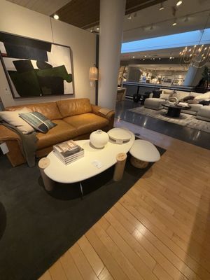 Crate & Barrel by null