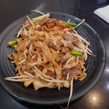Taoyuan Neverland - Beef rice noodle - Hong Kong Style Cafe Near Me - Markham, Ontario Taoyuan Neverland - Beef rice noodle - Hong Kong Style Cafe Near Me - Markham, Ontario