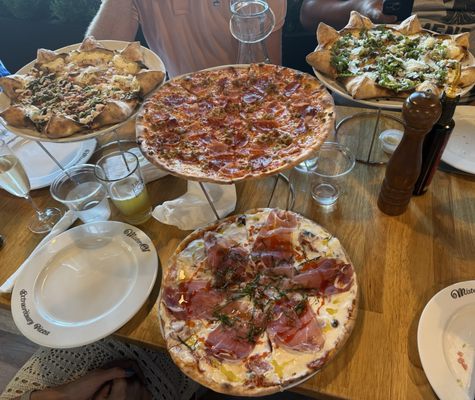 Mister O1 Extraordinary Pizza Sandy Springs by null