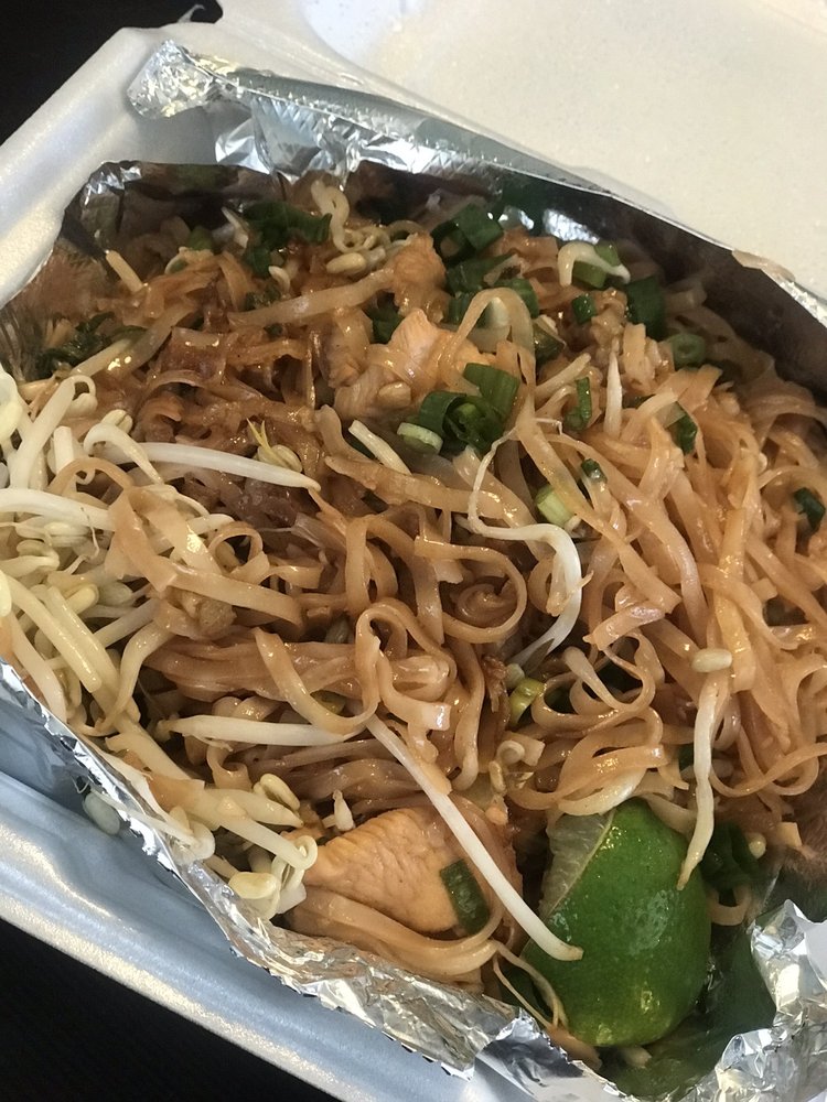 Lao Kitchen 19 Photos Laotian 1137 Broadway Rockford Il United States Restaurant Reviews Phone Number Menu