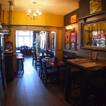 The Wheatsheaf - The Wheatsheaf is a newly refurbished Craft beer pub located in the Heathrow village of Harlington. - Pubs Near Me - London, XGL The Wheatsheaf - The Wheatsheaf is a newly refurbished Craft beer pub located in the Heathrow village of Harlington. - Pubs Near Me - London, XGL