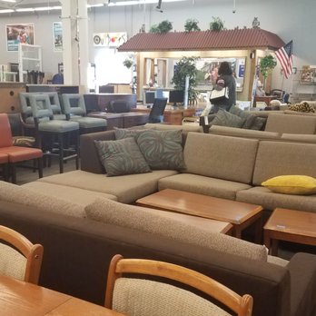 Avon Habitat ReStore - Chairs - Thrift Stores Near Me - Avon, Indiana
