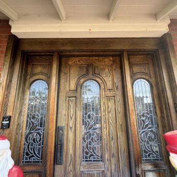 Flores Painting - Front door - before - Painters Near Me