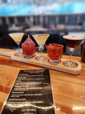 Aviation American Gin by null