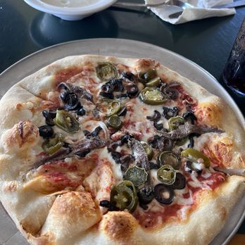 Mr. G's Italian Pizzeria - 10" sardine, olive, and jalepeno - Pizza Near Me - Bryan, Texas