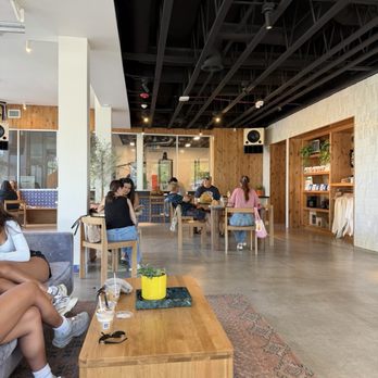 Desert Kid Coffee - Seating inside - Coffee Roasteries Near Me - Palm Desert, California Desert Kid Coffee - Seating inside - Coffee Roasteries Near Me - Palm Desert, California