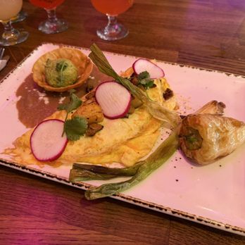 Madres Brunch - Pastor omelette - Breakfast & Brunch Near Me - Placentia, California Madres Brunch - Pastor omelette - Breakfast & Brunch Near Me - Placentia, California