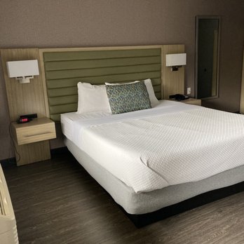 GreenTree Pasadena - King bed - Hotels Near Me - Pasadena, California GreenTree Pasadena - King bed - Hotels Near Me - Pasadena, California