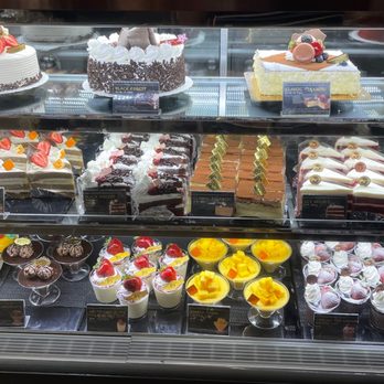 85°C Bakery Cafe-Cerritos - Bakeries Near Me - Cerritos, California 85°C Bakery Cafe-Cerritos - Bakeries Near Me - Cerritos, California