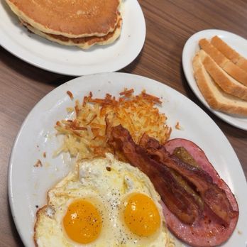Denny's - Lumberjack Slam® - American Near Me - Fresno, California