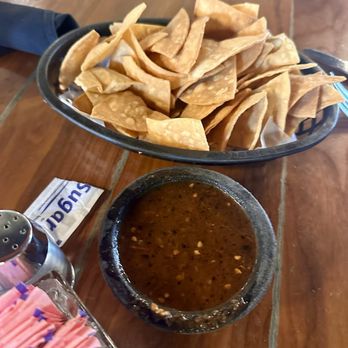 El Mirasol - Chips and Salsa - Mexican Near Me - San Antonio, Texas