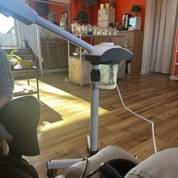 Lashes & Nails Lounge - Streamer