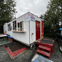 Vic-Ali Mexican Taqueria - Food truck