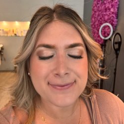 Tamed Blow Dry & Beauty Bar - Makeup by Kat