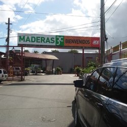 Maderas 3C - Entrance
