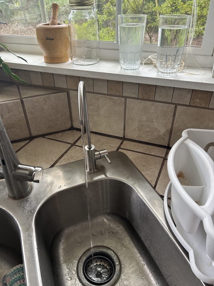 Slide of Gary’s Plumbing