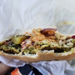Mays Alreem Usa Pita House - Falafel pita